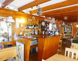 Отель The Heron's Cove 5*